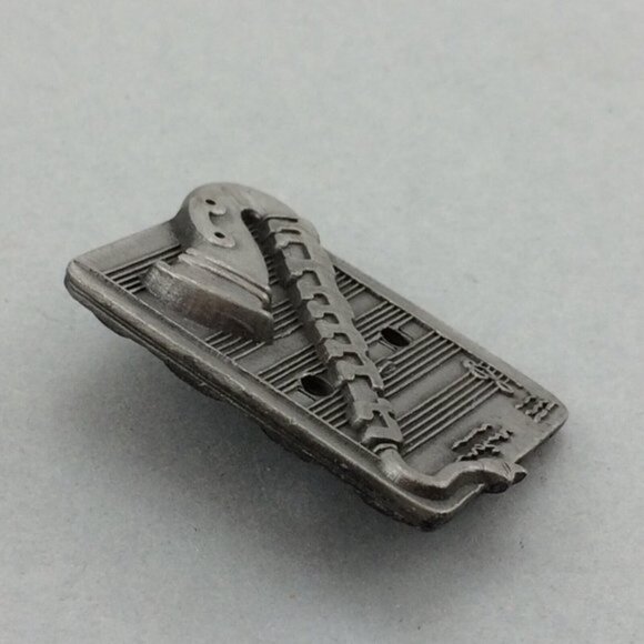 Vintage Pewter Saxophone Stud Earrings in Brooch Pin Music Torino MISSING Items - Picture 10 of 11